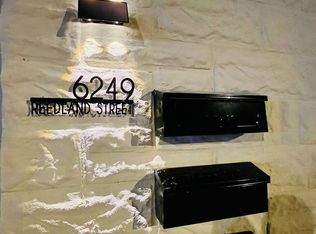 6249 Reedland St #1R, Philadelphia, PA 19142