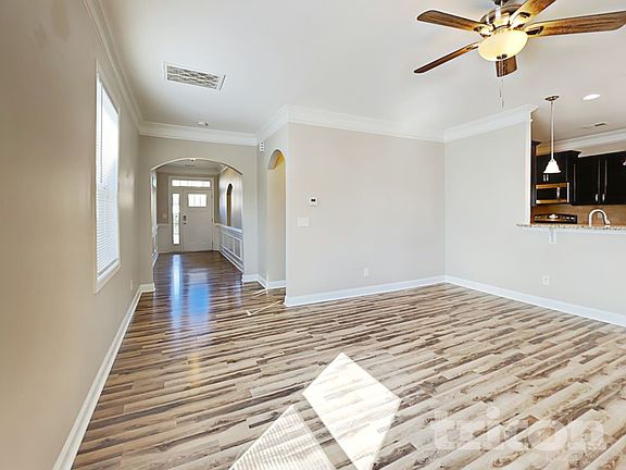 2nd image of 447 Knothole Ln