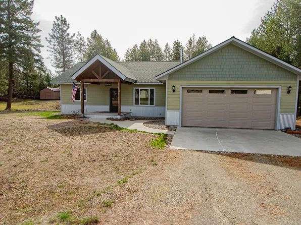 392 Westwood Dr, Moyie Springs, ID 83845