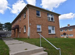 3915 N 76th St #1, Milwaukee, WI 53222