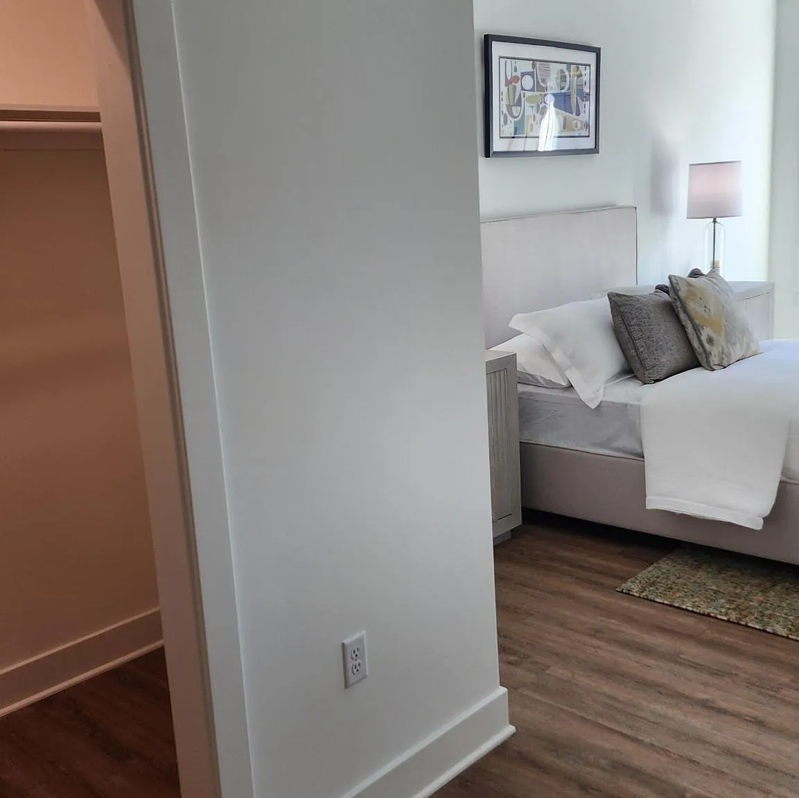 2 bed, 986 sqft, $3,495 — Photo 4