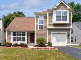 4015 Blue Slate Dr, Alexandria, VA 22306