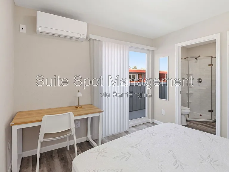 160 Harrison Ave #E3 — Photo 27