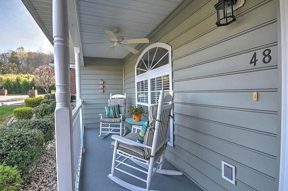 5th image of 48 Sagewood Ct