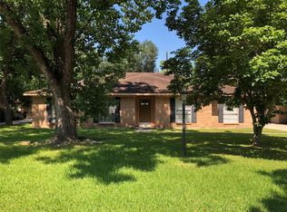 25323 Elm Creek Dr, Spring, TX 77380