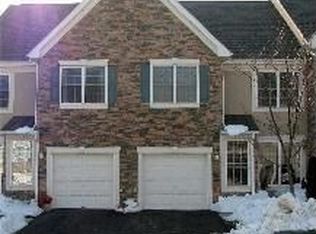 18 Peach Tree Ln, North Haledon, NJ 07508