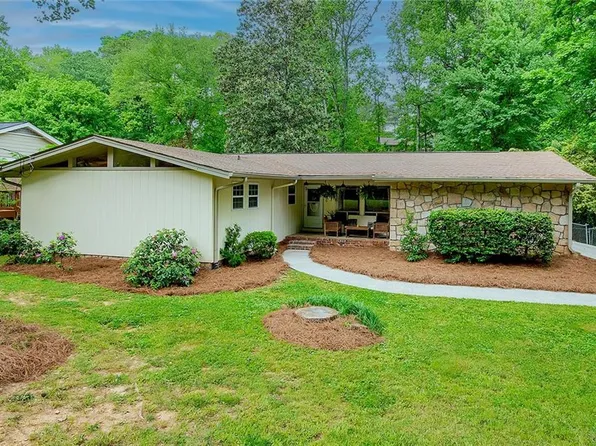 4180 Berkford Cir NE, Atlanta, GA 30319