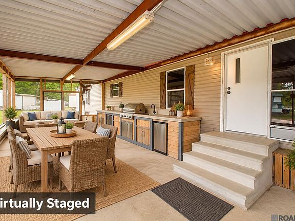 5th image of 126 Riverbend St
