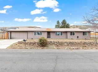 410 Lacey Ave, Selah, WA 98942