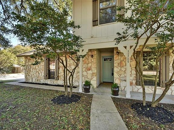 4th image of 11705 Oak Knoll Dr