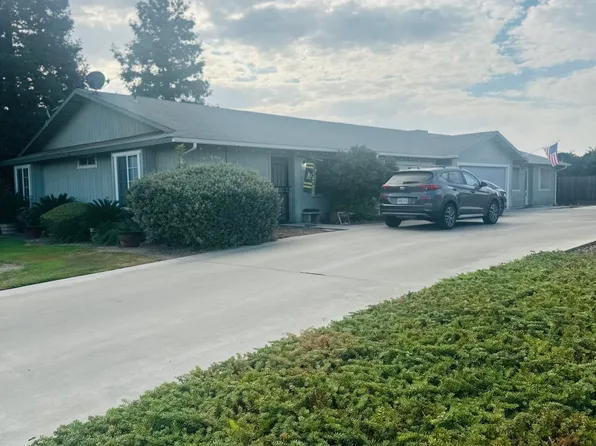 418 E Prospect Avenue, Exeter, CA 93221
