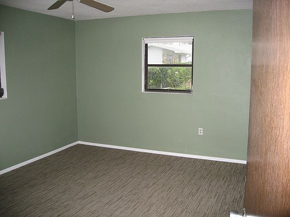 4th image of 160 Sunshine Dr