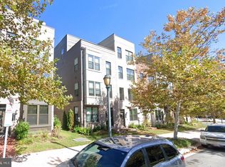 911 King Farm Blvd, Rockville, MD 20850
