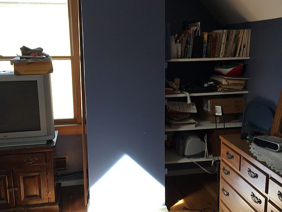 4th image of 318 Preston Ave