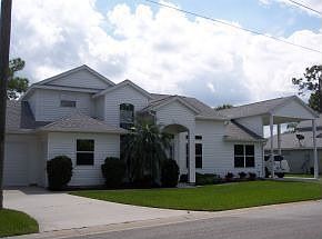 2nd image of 603 Plantation Dr