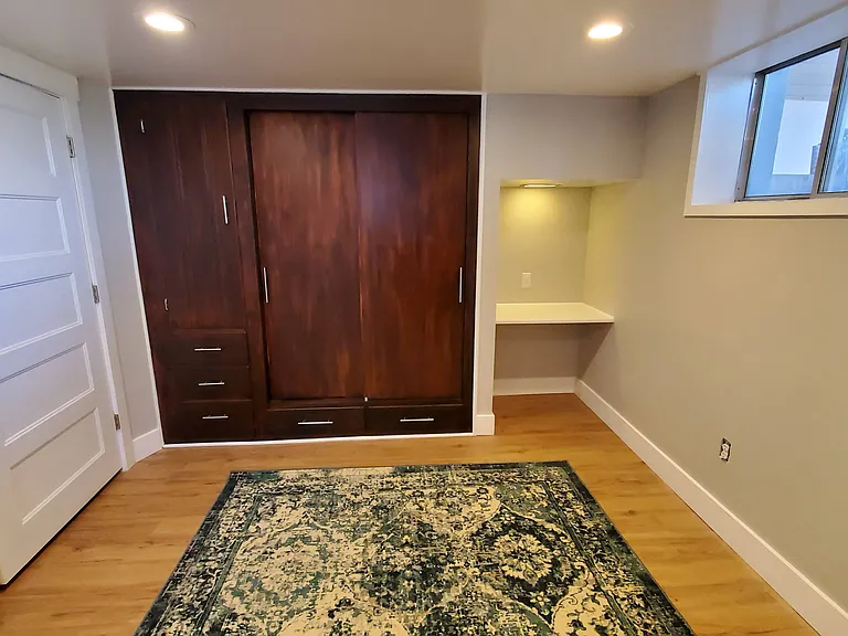 2864 S Wainwright Rd — Photo 19