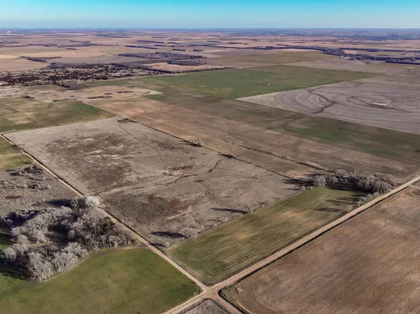 0 NE 70th St, Turon, KS 67583