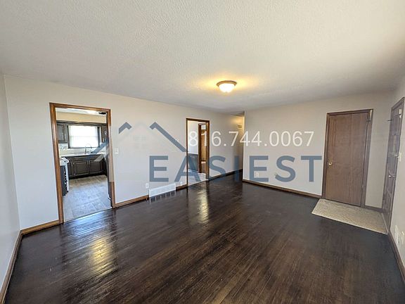 2nd image of 2213 E 81st St