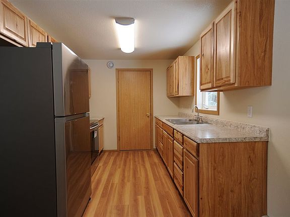 4th image of 3088 Lupine Ct