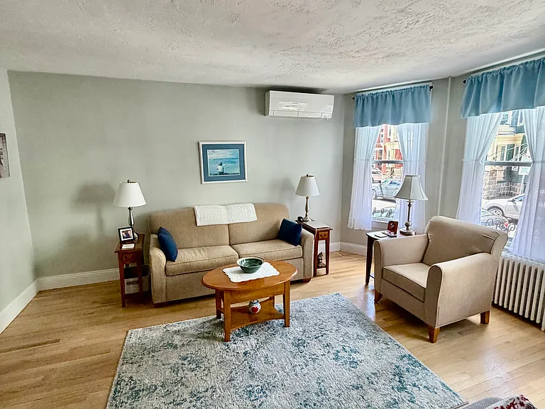 176 M St #1 — Photo 7