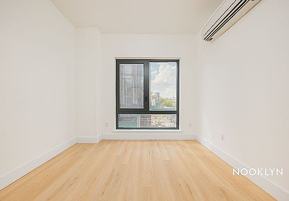 5th image of 378 Weirfield St #407