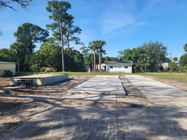 22 Nina Jean Dr, Melbourne, FL 32904