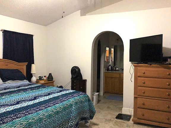 5th image of 2441 Olive Branch Way