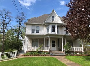 1868 Ridge Rd, Webster, NY 14580