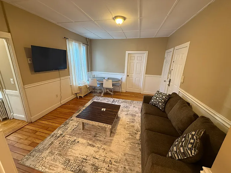 33 Ann St #1 — Photo 4