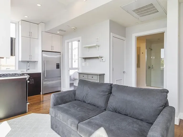 1672 Washington St #301 — Photo 6