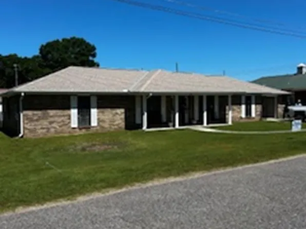 698 Willow St, Tallassee, AL 36078