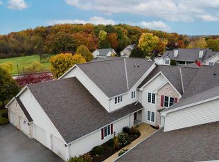 152 Westfield Way #D, Pewaukee, WI 53072