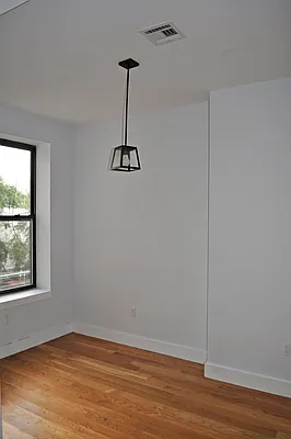 Rented by EXR | media 41