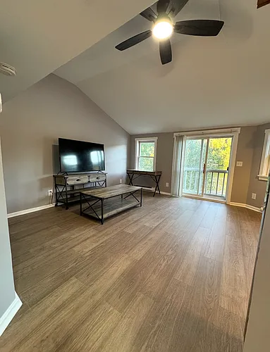 205 Lakemere Dr #1 Photo 1