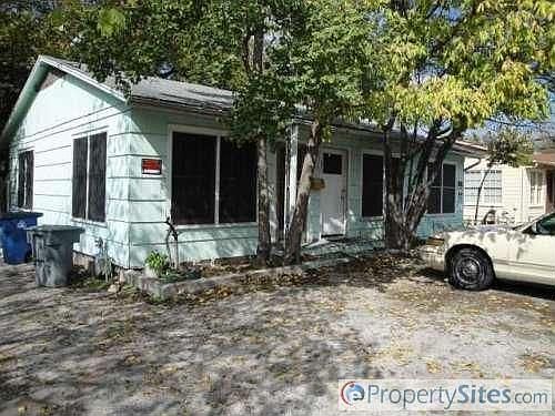 1st image of 5806 Woodrow Ave