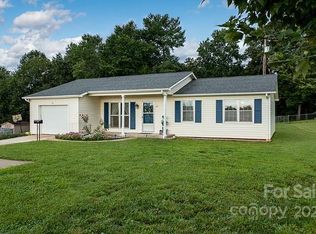 2112 Walt Arney Rd, Lenoir, NC 28645