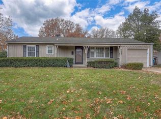 7628 Lamar Ave, Prairie Village, KS 66208