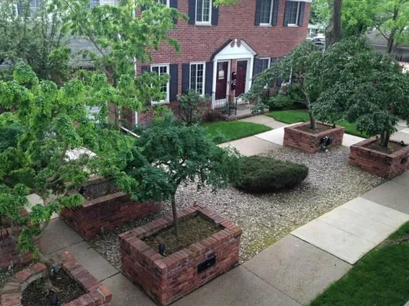 3415 W Forteen Mile Rd APT 11, Royal Oak, MI 48073