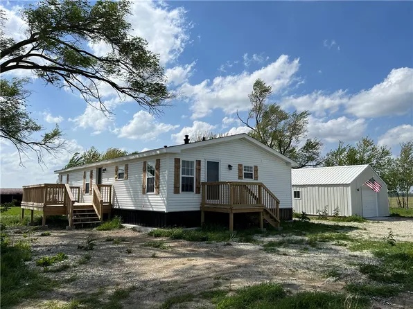 629 N State Highway 128, Lakewood, IL 62438