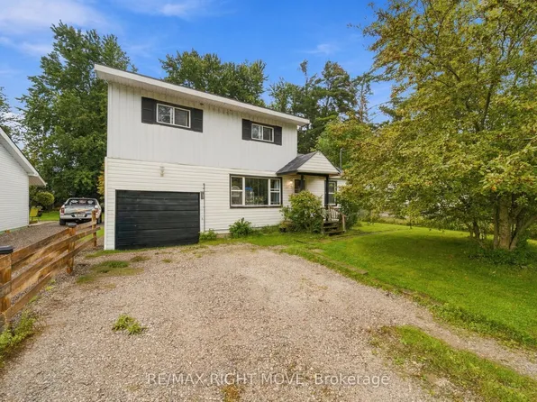 3425 Coronation Ave, Severn, ON L3V 0V8