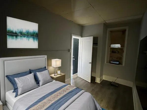 1521 Wakeling St APT 1R, Philadelphia, PA 19124