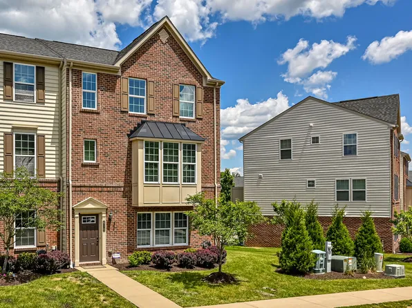 610 Broadmore Ln, Wexford, PA 15090