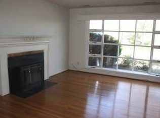 653 Irish Rd, Scottsville, VA 24590