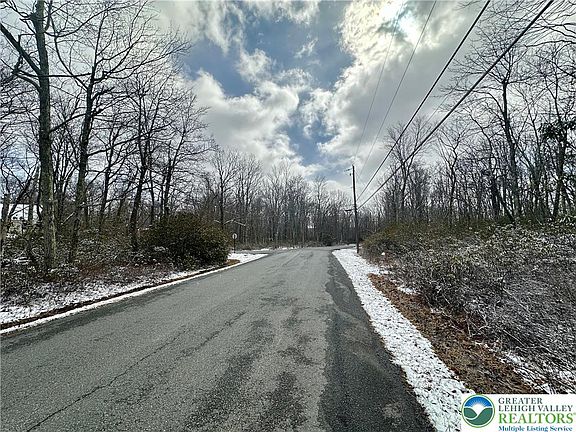 4th image of Forest Lake Dr Lot 168