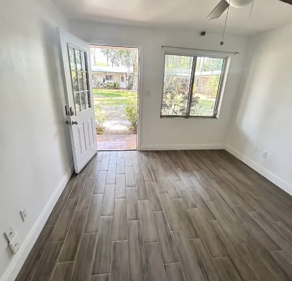 317 E Monument Ave #11 — Photo 4