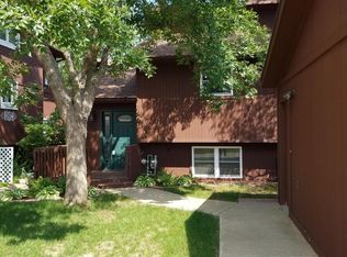 981 19th St E, Dickinson, ND 58601