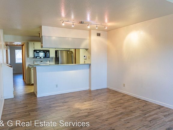 3rd image of 4901 E Calle Los Cerros St #223