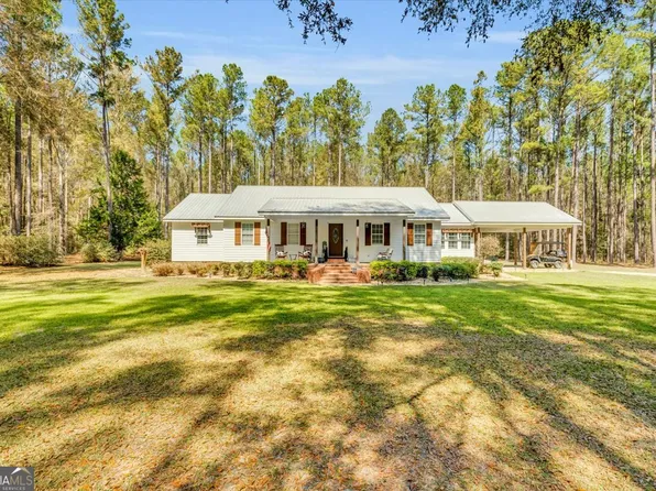 5200 Old River Rd S, Brooklet, GA 30415