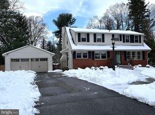 408 N Stanwick Rd, Moorestown, NJ 08057