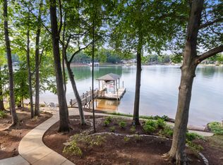 2643 Les Ln, Denver, NC 28037